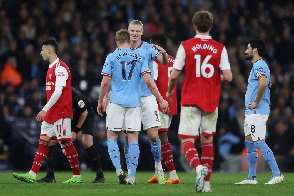 Manchester City melawan Arsenal di Premier League 2022/2023. (premierleague.com)