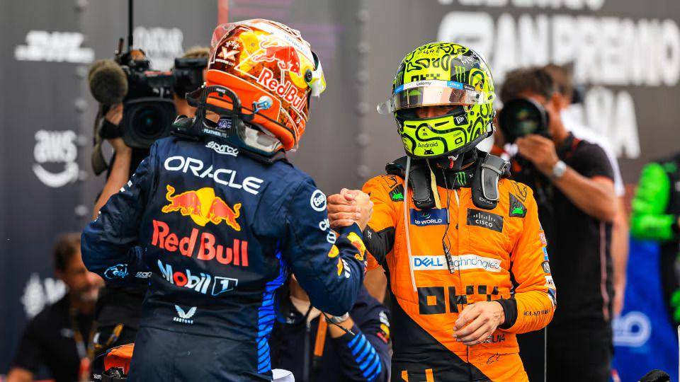 Max Verstappen dan Lando Norris (formula1.com)