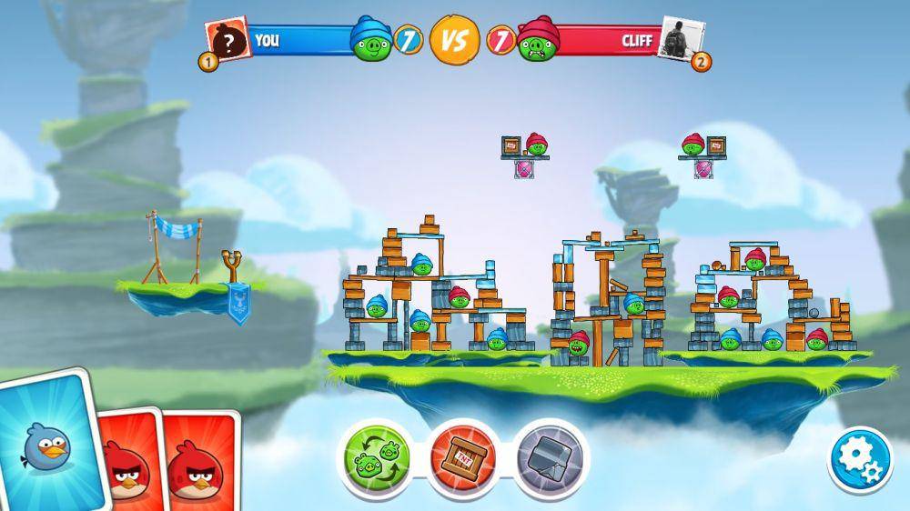 Angry Birds Showdown (dok. YouTube)