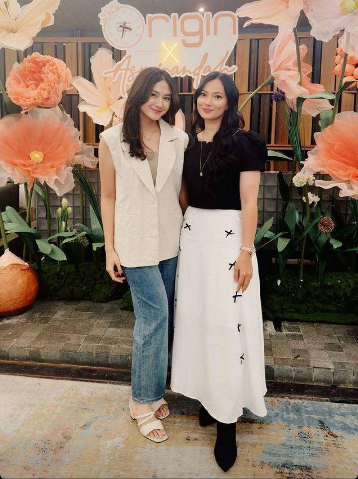 Potret artis hadiri launching brand kolab Asmirandah (Instagram.com/zahwaqilah)