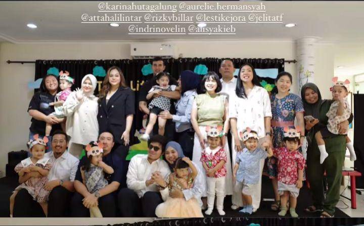 Ameena naik kelas (Instagram.com/aurelie.hermansyah)
