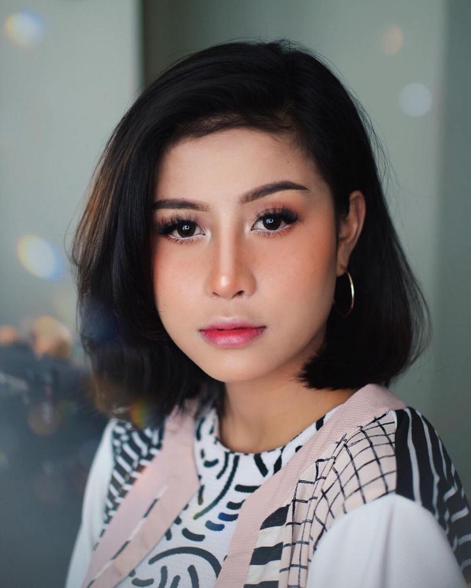 Tutorial Igari Makeup, Bikin Look Seperti Idol Korea!