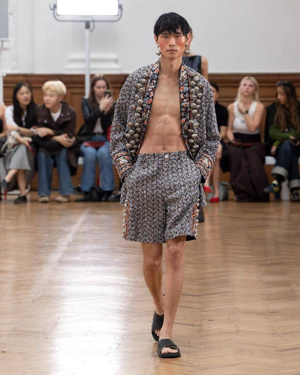 MITHRIDATE S/S '25 di London Fashion Week 2024 (instagram.com/mithridate.official)