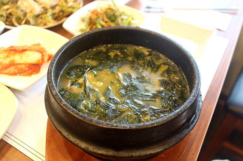 miyeok guk (commons.wikimedia.org/대경라이프)
