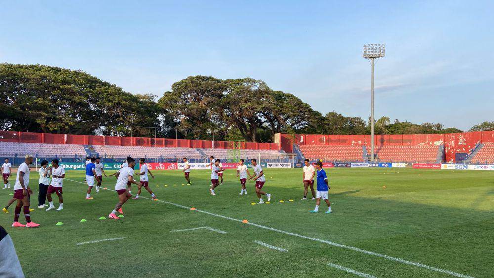 Pemain Deltras Sidoarjo saat berlatih di Stadion Brawijaya Kediri. IDN Times/ istimewa