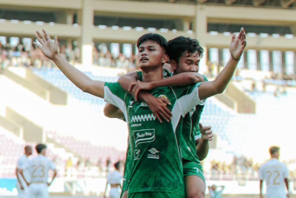 Brace Sensasional Hokky Caraka Bantu PSS Gilas Arema