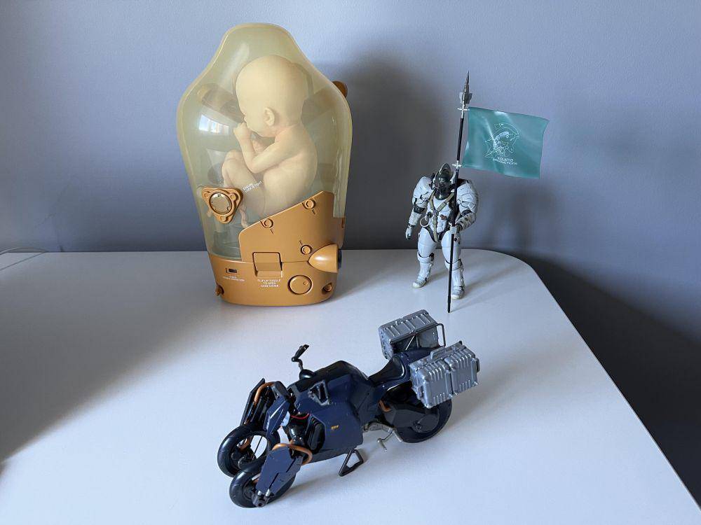 potret koleksi game Death Stranding (reddit.com/r/DeathStranding)