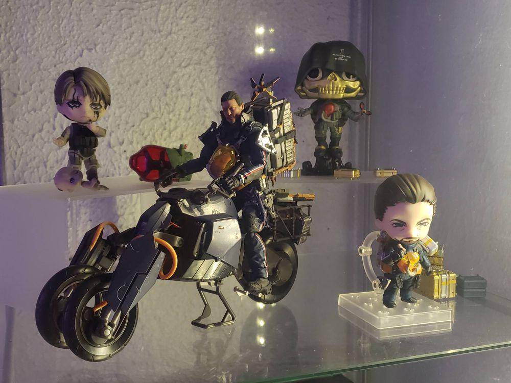 potret koleksi game Death Stranding (reddit.com/user/stifmeister917)