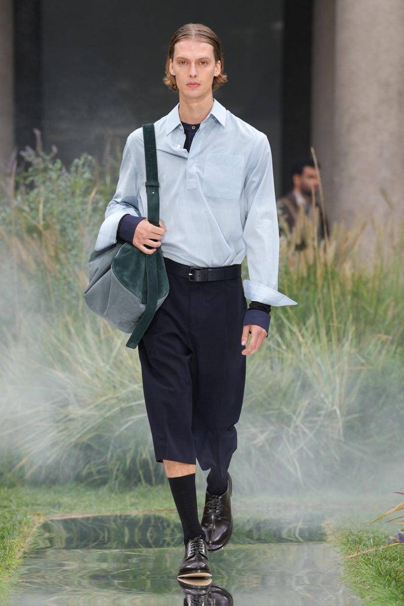 BOSS S/S '25 di Milan Fashion Week 2024 (dok. Hugo Boss)