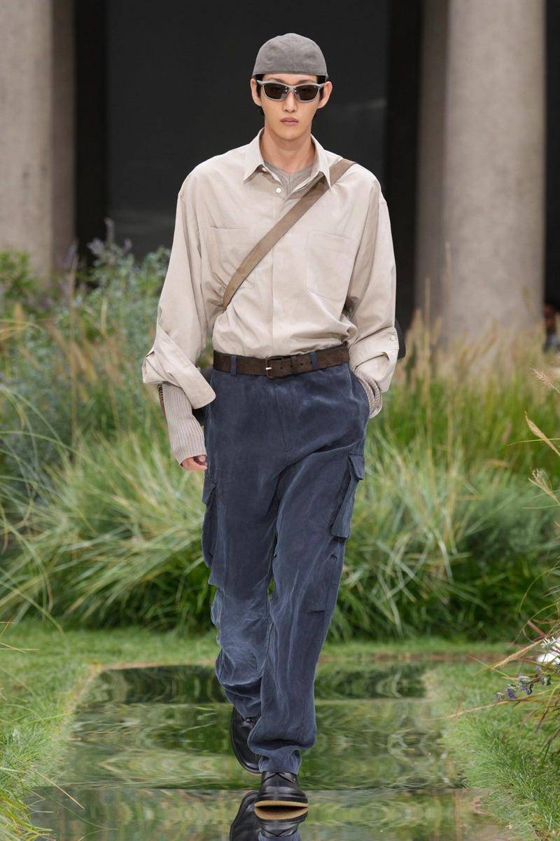BOSS S/S '25 di Milan Fashion Week 2024 (dok. Hugo Boss)