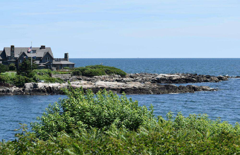 Kennebunkport, Maine (unsplash.com/Chris Jones)