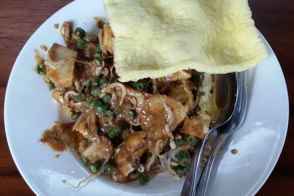 Resep Tipat Cantok Khas Bali yang Gurih dan Sedap
