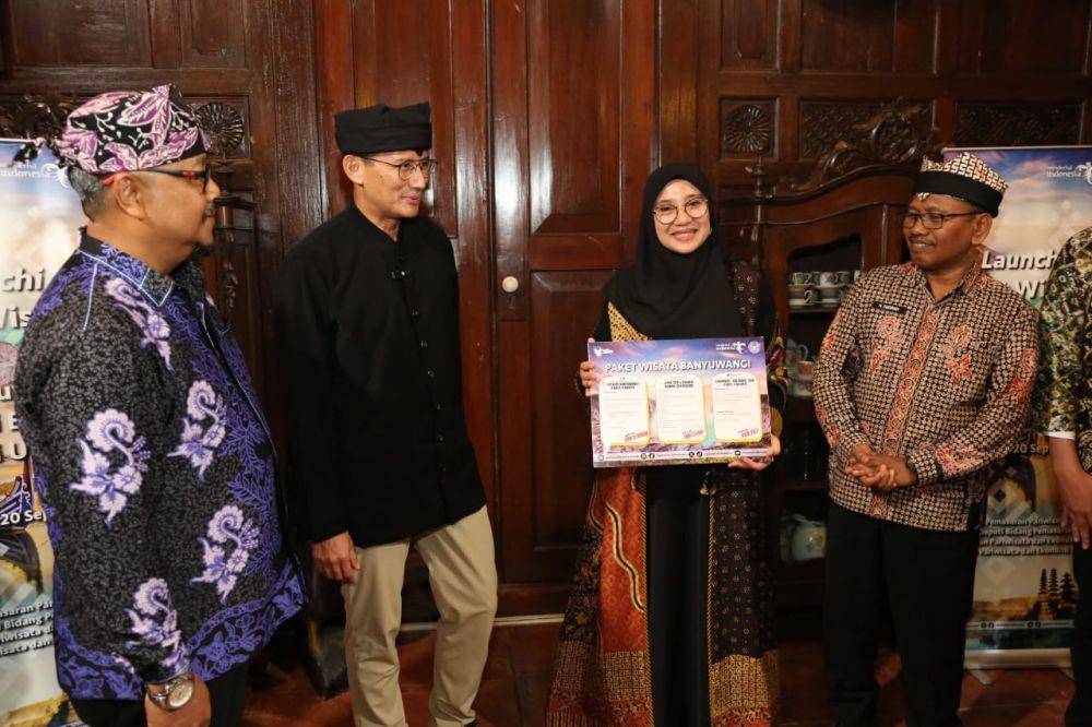 Menteri Pariwisata dan Ekonomi Kreatif Sandiaga Salahuddin Uno menyebut Banyuwangi memiliki ekosistem pariwisata terbaik di nusantara. Hal ini lantaran aksesibilitas, amenitas dan atraksi yang dimiliki Banyuwangi lengkap dan selalu meningkat kualitasnya. (Dok. Pemkab Banyuwangi)