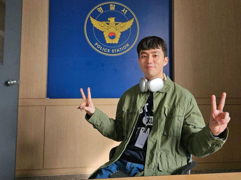 potret Park Ji Hoon (instagram.com/bakjihoon)