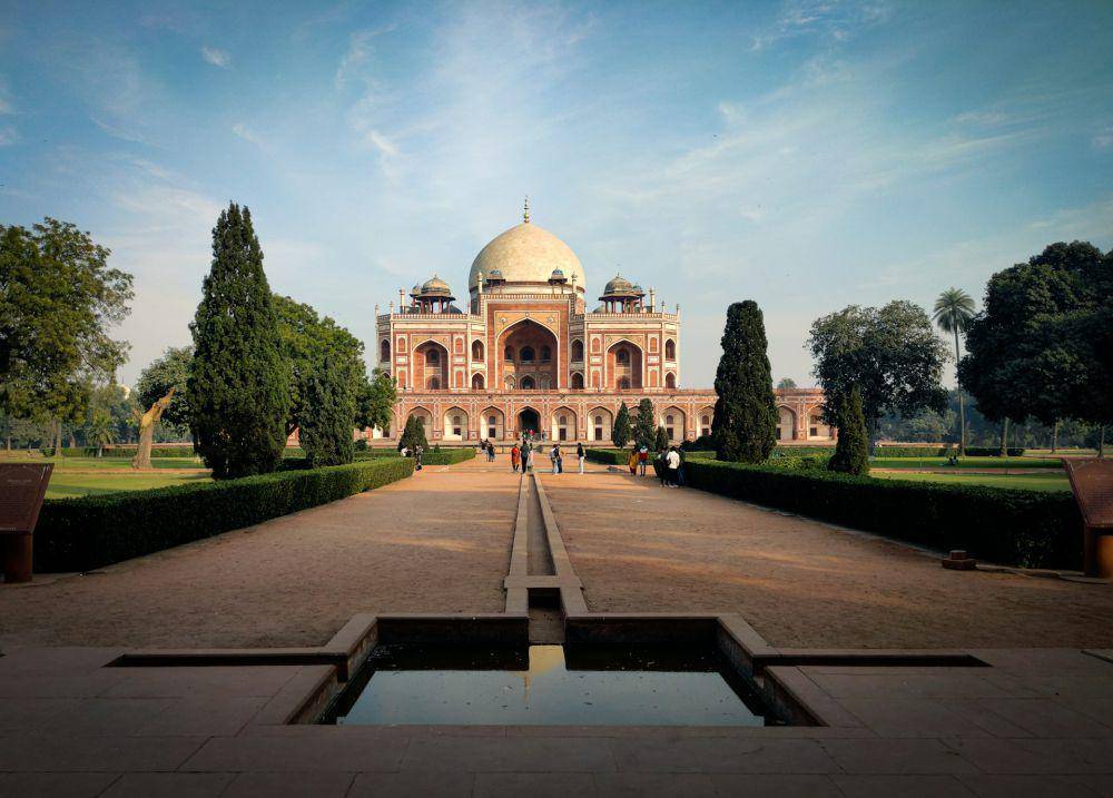 Hamayun Tomb, New Delhi, India (unsplash.com/Aamir Ahmad)