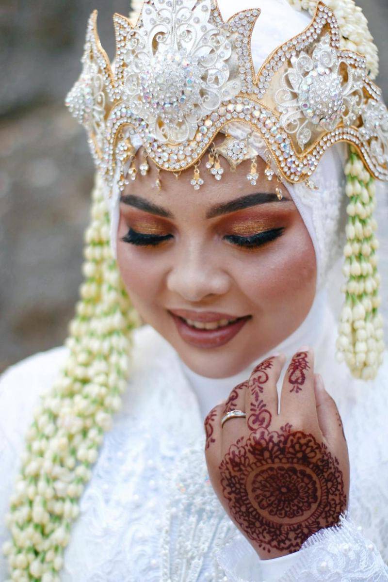 ilustrasi henna pengantin (pexels.com/Rosyid Arifin)