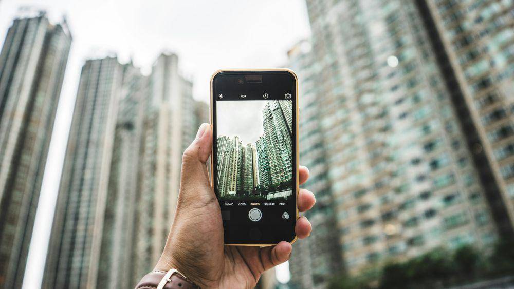 ilustrasi smartphone (unsplash.com/Redd F)