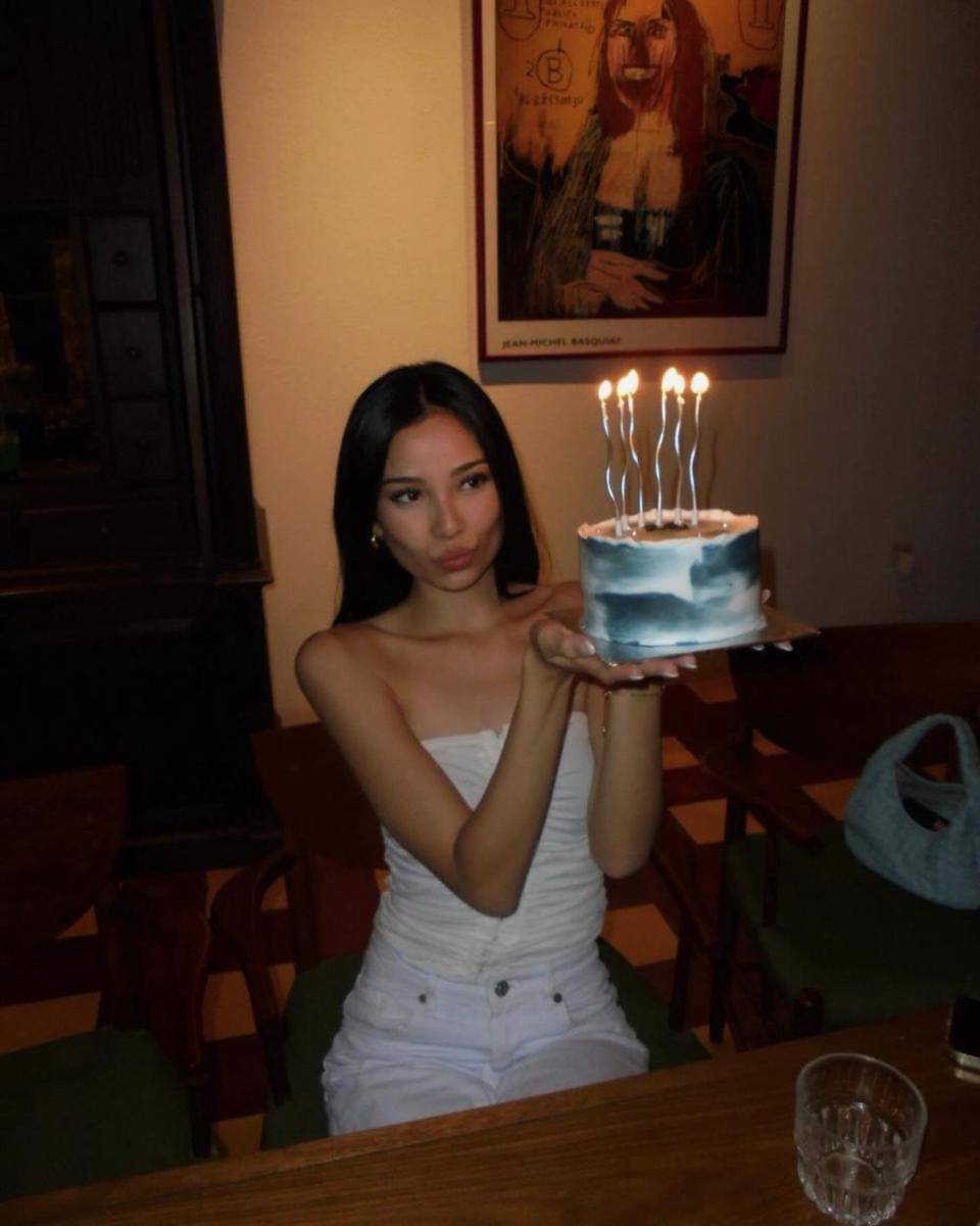Ultah ke-26 Sephora Sievert (Instagram.com/sephorasievert)