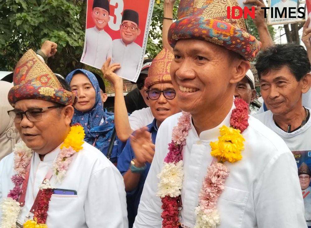 Yudha-Bahar paslon Pilkada Palembang 2024 (IDN Times/Feny Maulia Agustin)