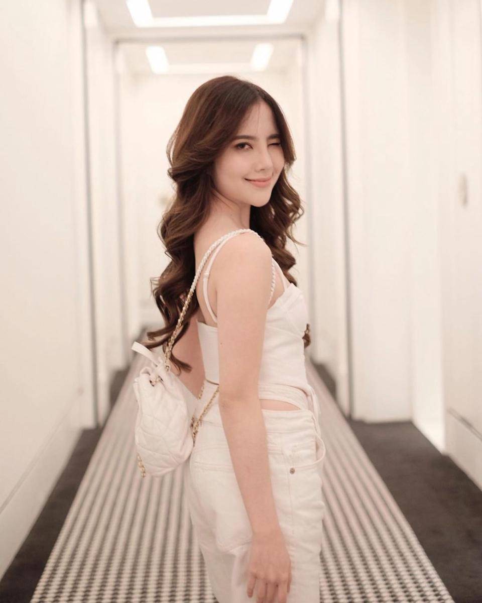 Agatha Chelsea (instagram.com/agathachelsea)