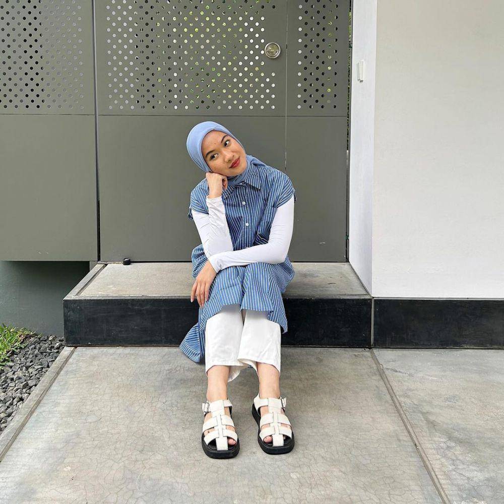 OOTD ala Ratu Ghania (instagram.com/ratughania)
