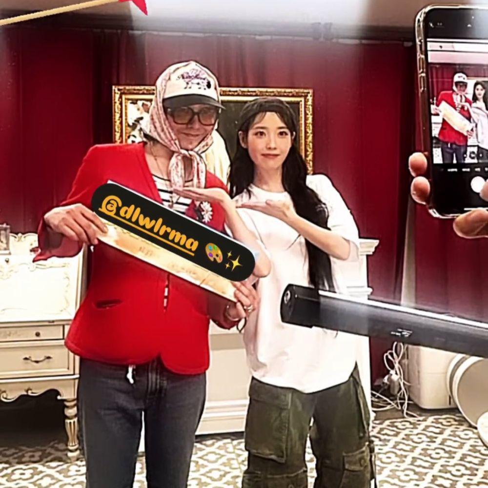 GD dan IU (instagram.com/xxxibgdrgn)