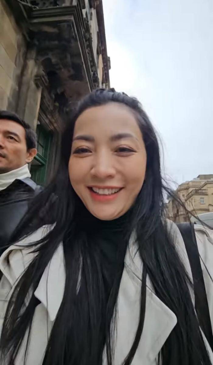 potret Hesti Purwadinata dan Edo Borne liburan ke Edinburgh rayakan anniversary pernikahan (instagram.com/hestipurwadinata)