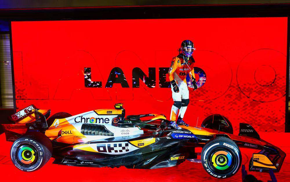 Lando Norris menjuarai GP Singapura 2024. (formula1.com)