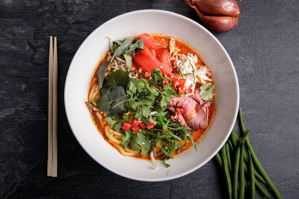 8 Ide Topping Mie Kari ala Seporsi Mie Kari, Lezat dan Super Mantap!
