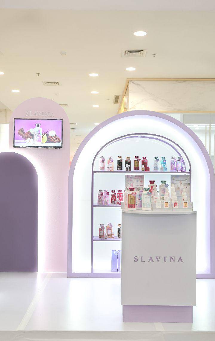 Slavina di event The Girl Market (dok. The Girl Market)
