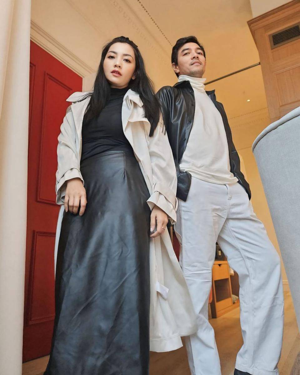 potret Hesti Purwadinata dan Edo Borne liburan ke Edinburgh rayakan anniversary pernikahan (instagram.com/hestipurwadinata)