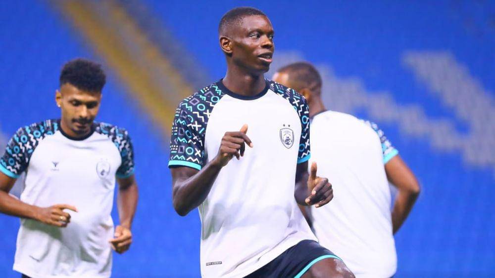 Striker PSM Makassar, Adilson da Silva, dalam sebuah sesi official training di Stadion Batakan Balikpapan. (Dok. ASEANUtd.com)