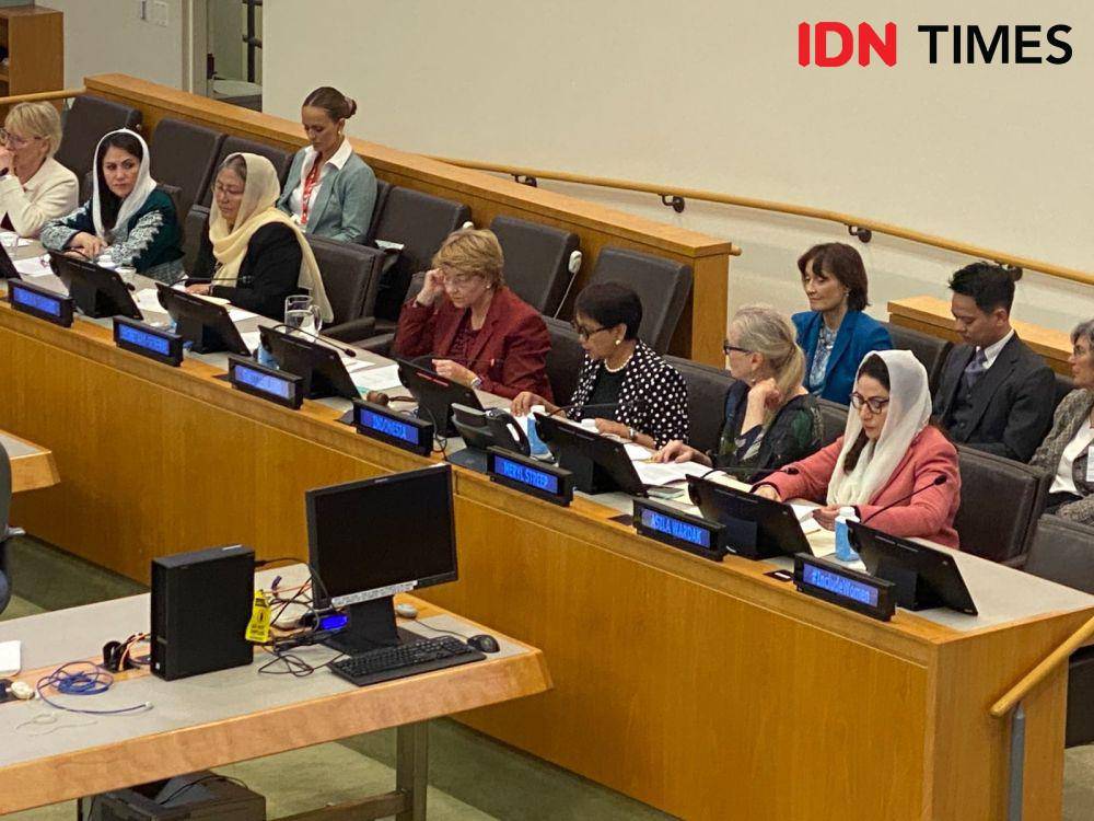 Menteri Luar Negeri RI Retno Marsudi bicara di The Inclusion of Women in the Future of Afghanistan. (IDN Times/Sonya Michaella)