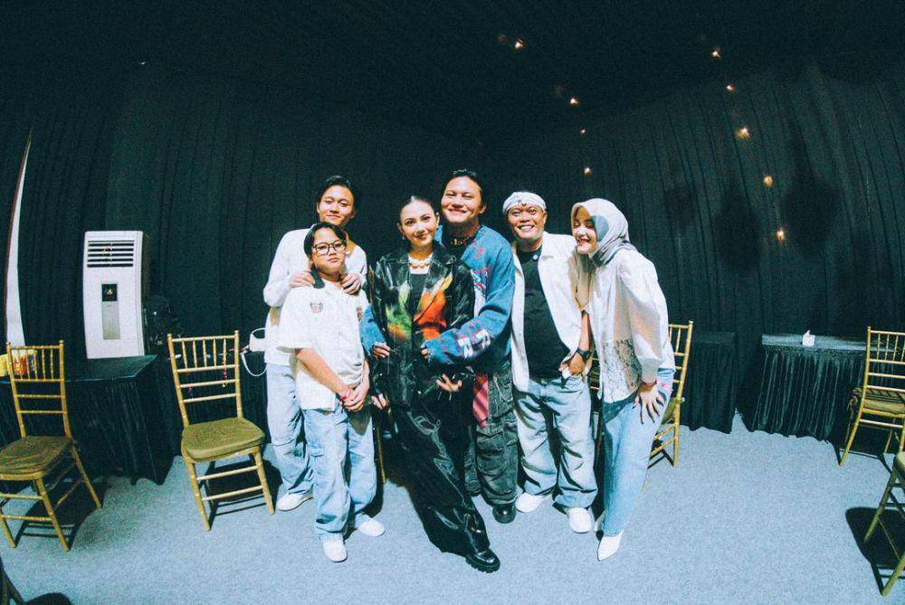 potret keluarga Sule di Pestapora 2024 (instagram.com/putridelinaa)