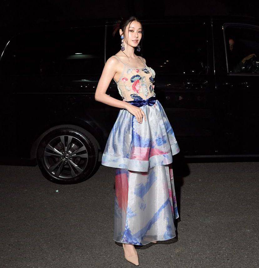 Potret Namtan Tipnaree di Milan Fashion Week (instagram.com/namtan.tipnaree)