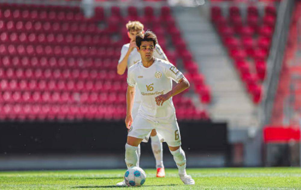Kaishu Sano (mainz05.de)