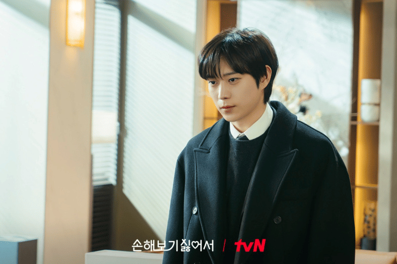 Kim Young Dae di drama No Gain No Love (Dok. tvN/No Gain No Love)