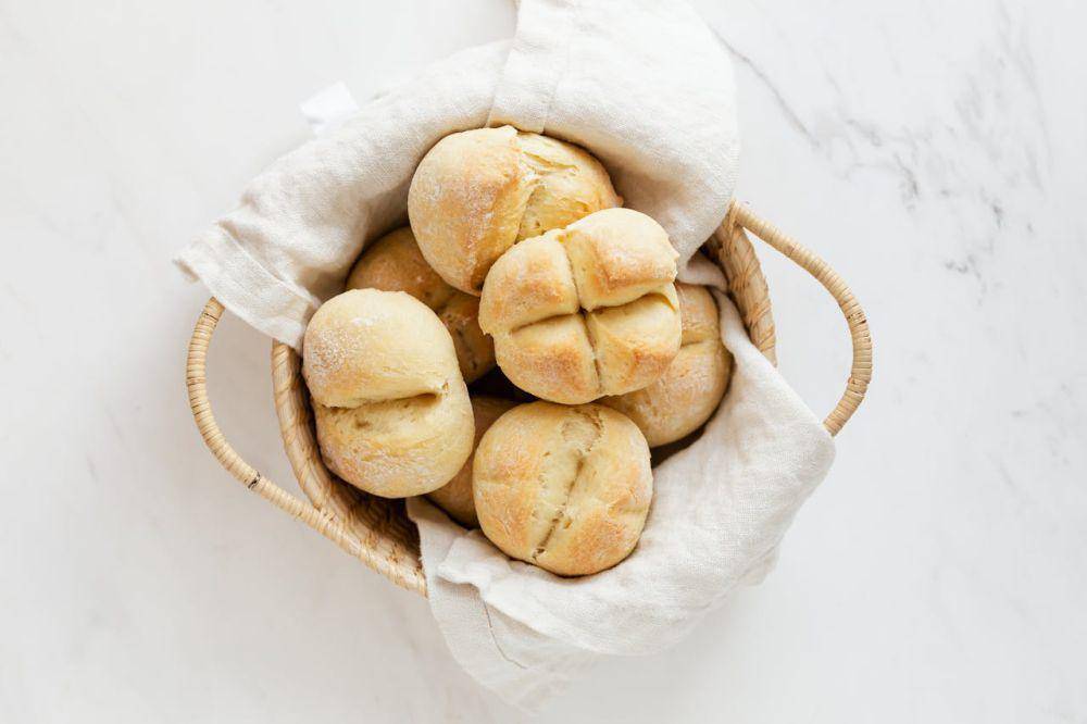 ilustrasi roti paung (pexels.com/Karolina Kaboompics)