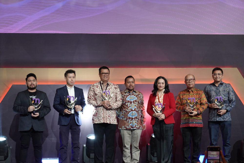Bangun Ekonomi dan Berdayakan Masyarakat, PNM Raih Dua Penghargaan