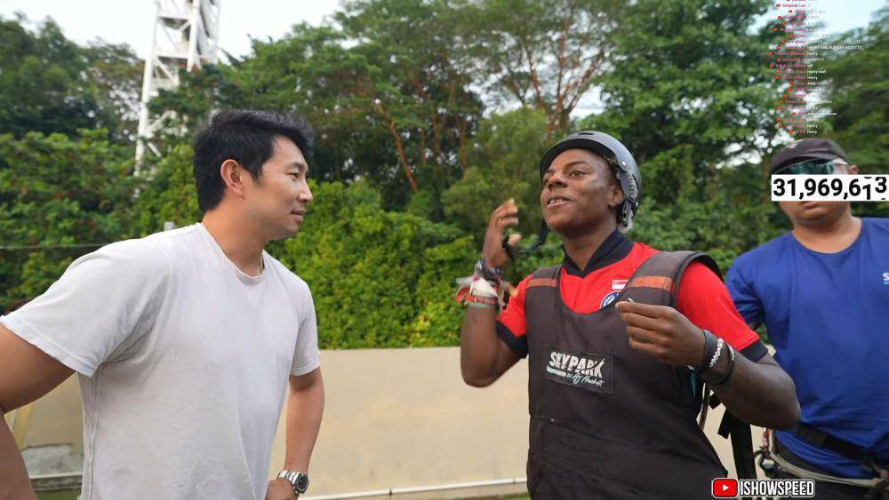 potret Speed ketemu Simu Liu di Singapura (youtube.com/ishowspeed)