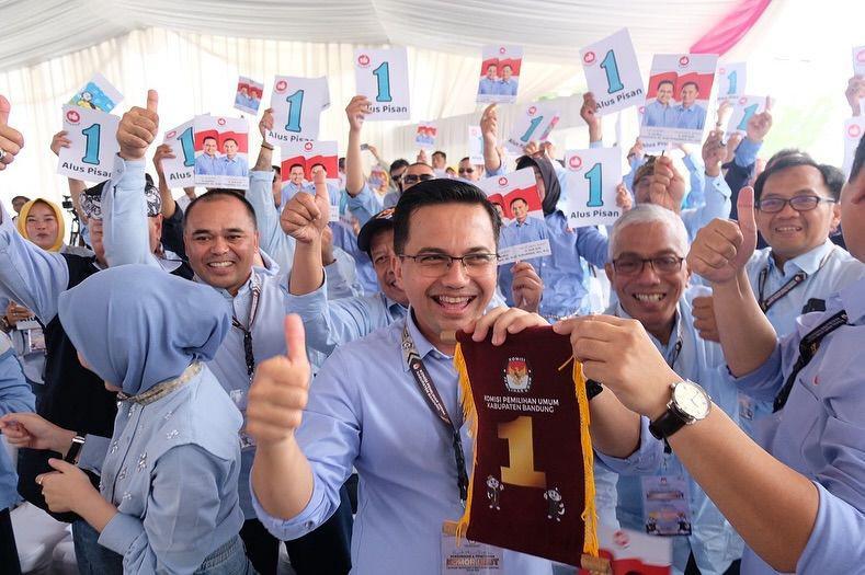 potret artis di pengundian nomor urut Pilkada 2024 (instagram.com/sahrulgunawanofficial)