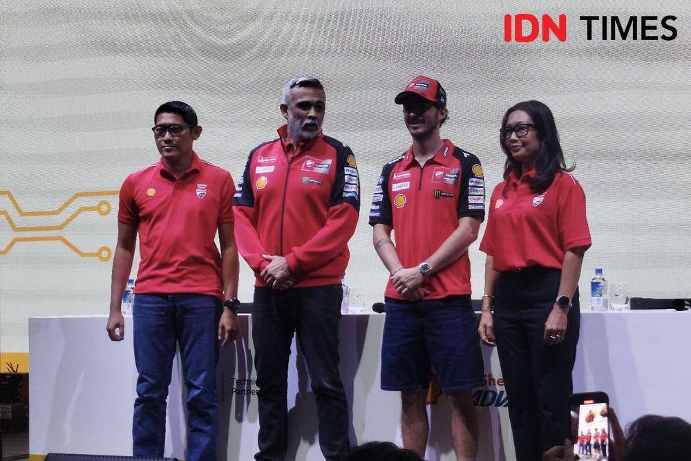 Pembalap Ducati, Francesco Bagnaia dalam jumpa pers Shell Advance. (IDN Times/Sandy Firdaus)