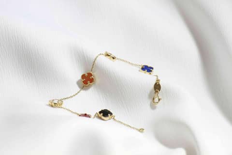 13 Ide Freebies Murah untuk Usahamu | IDN Times