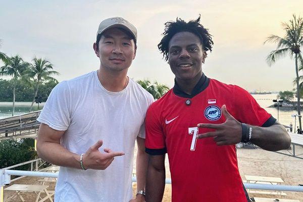 7 Momen Speed Ketemu Simu Liu di Singapura, Naik Swing Bareng
