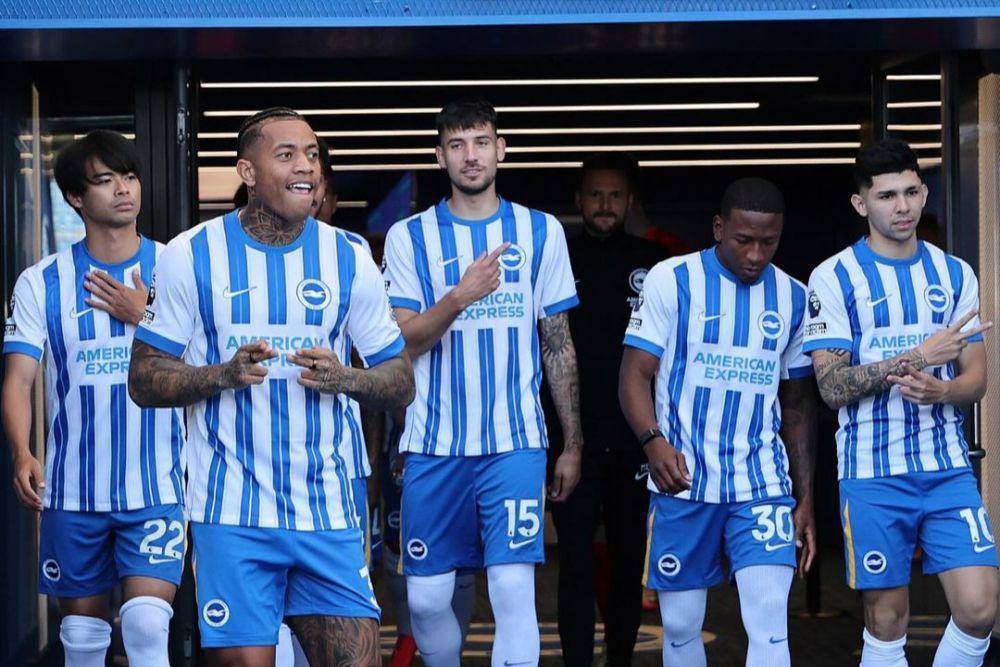 Brighton belum sekali pun menelan kekalahan di Premier League 2024/2025. (instagram.com/officialbhafc)