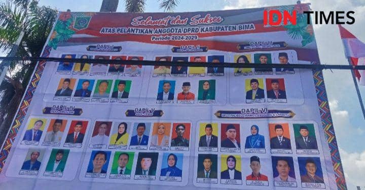 Foto spanduk nama-nama anggota DPRD Bima terpilih periode 2024-2029 (IDN Times/Juliadin)