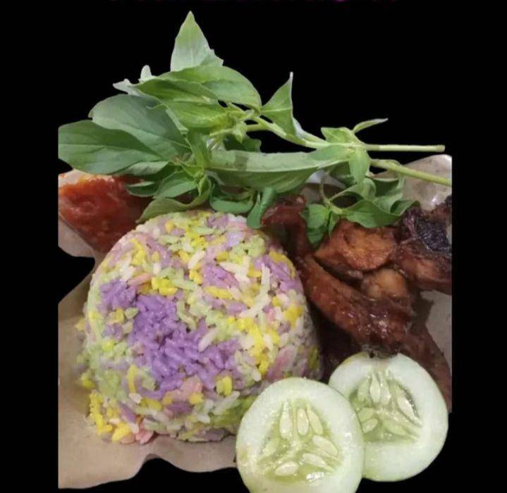 potret nasi unik (instagram.com/nasipancawarna)