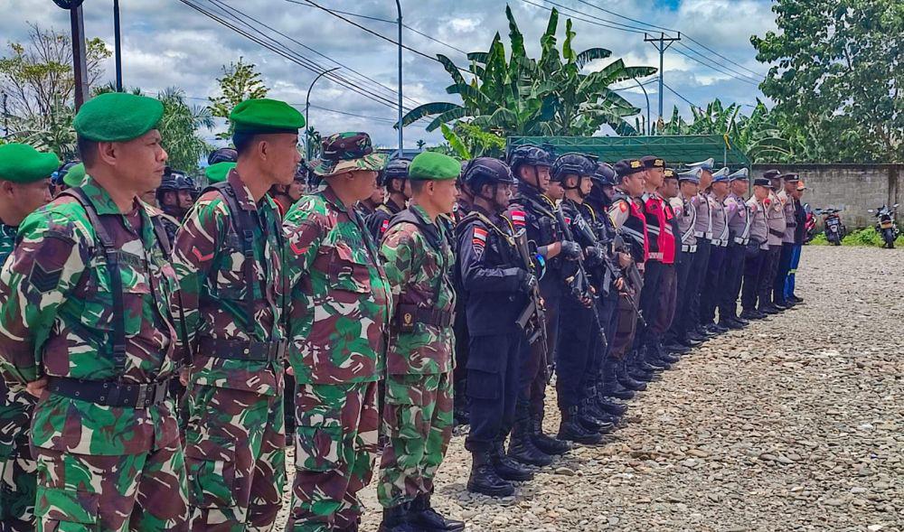 Ratusan Personel Gabungan Amankan Deklarasi Pilkada Damai di Mimika