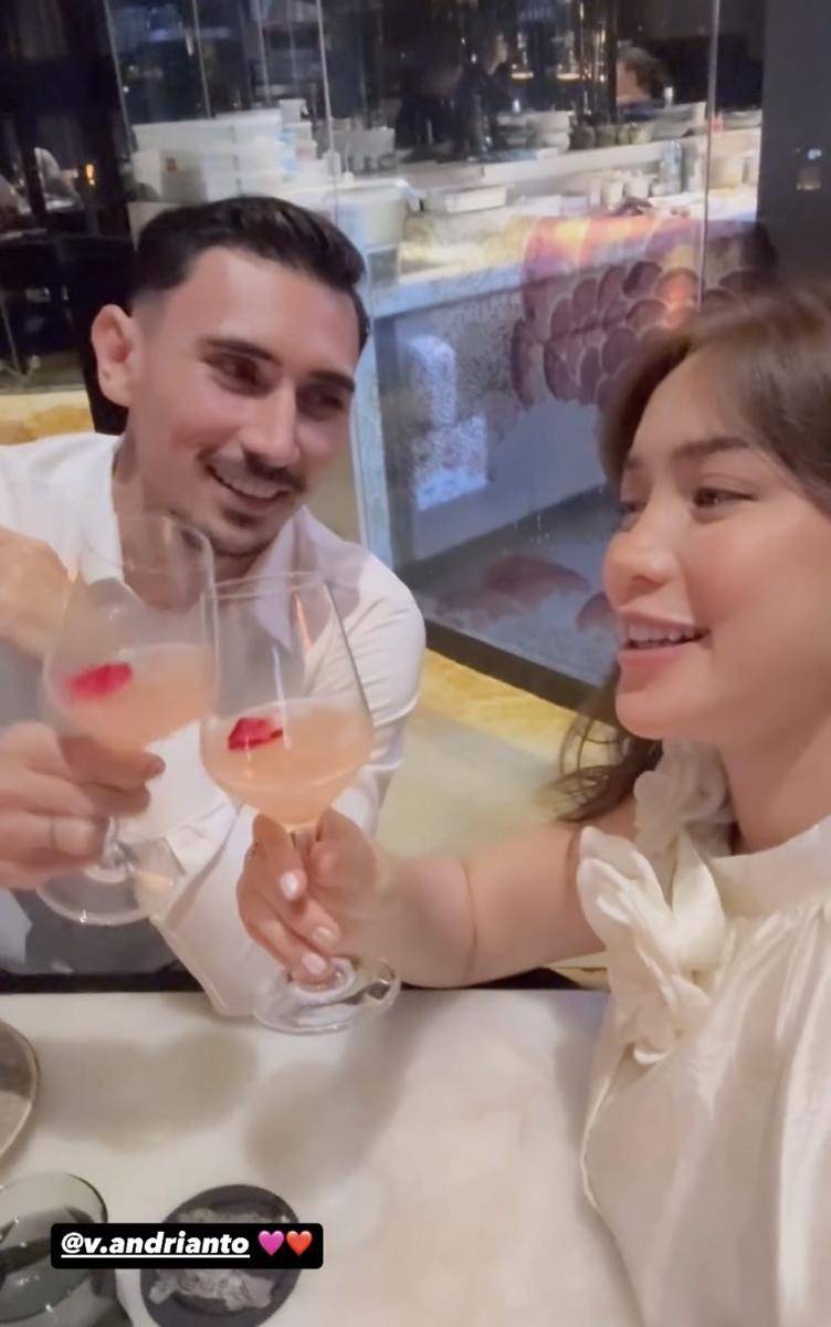 potret Jessica Iskandar dan Vincent Verhaag rayakan anniv pertunangan (Instagram.com/inijedar)