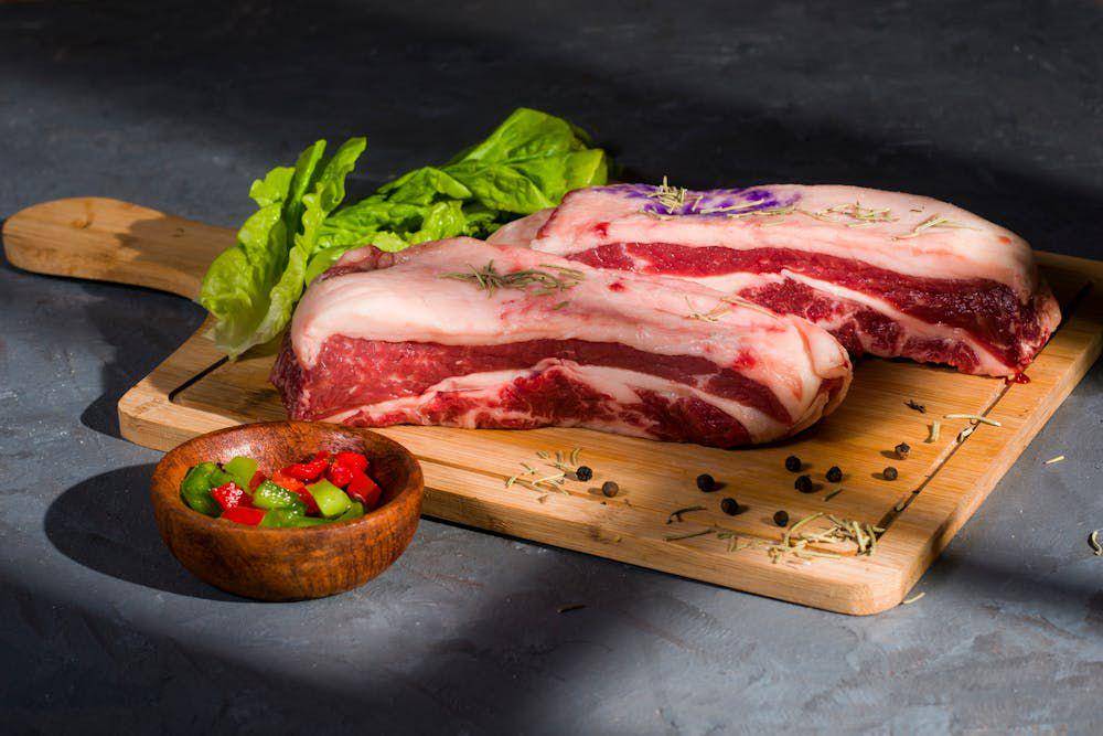 ilustrasi marinasi daging wagyu (pexels.com/MaxiGagliano)